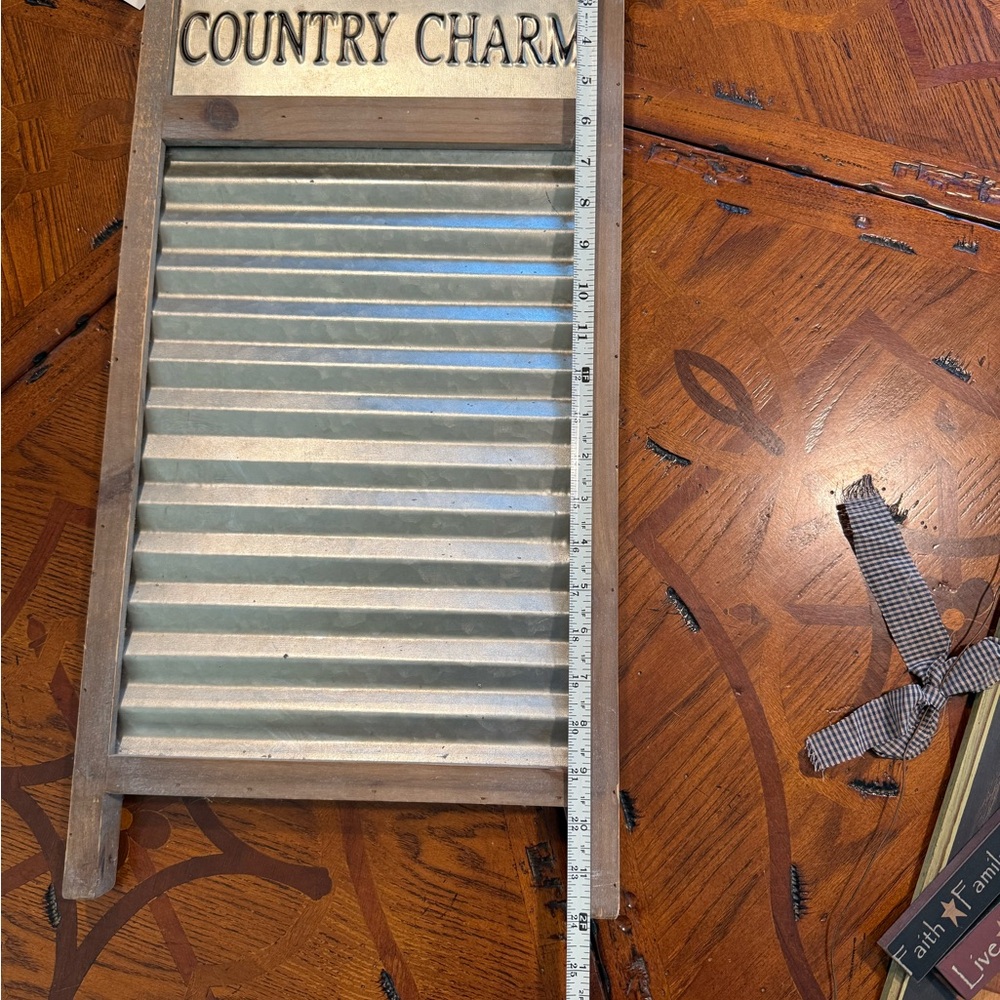 Farmhouse Decor - Picture 12 of 12